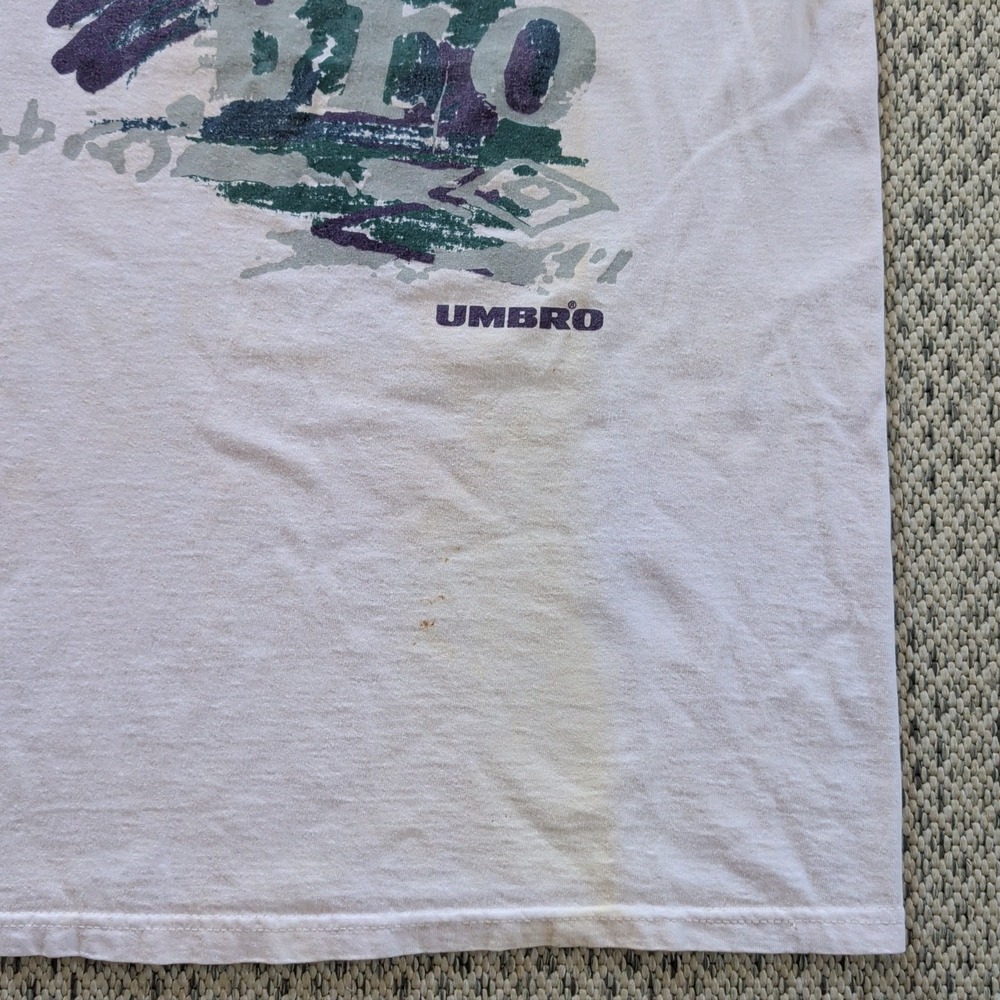 VTG Umbro 90s The Soccer Company Double-sided Graphic Football T-Shirt Large - Picture 3 of 9